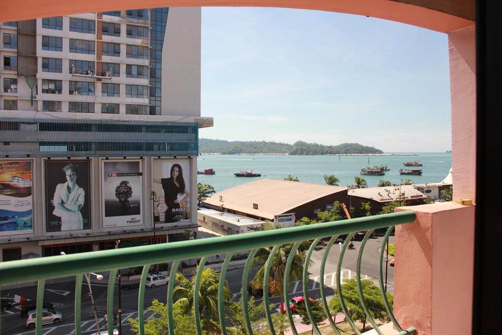 Marina Residence Suites @ Marina Court Resort Condominium Kota Kinabalu Exterior photo