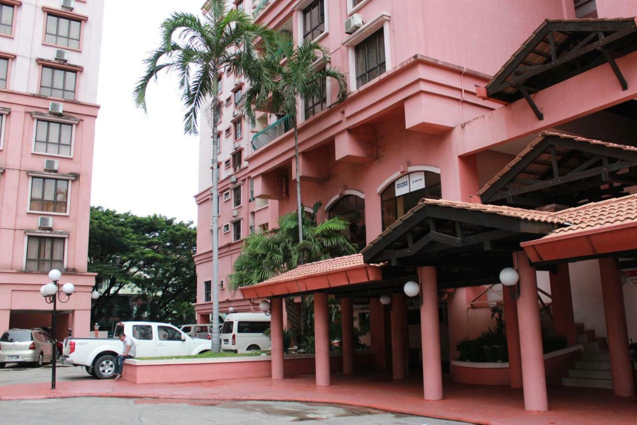 Marina Residence Suites @ Marina Court Resort Condominium Kota Kinabalu Exterior photo